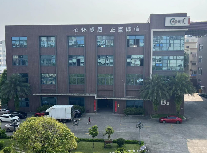 中国 Foshan Luxury Wind Appliance Sales Co., Ltd 会社概要
